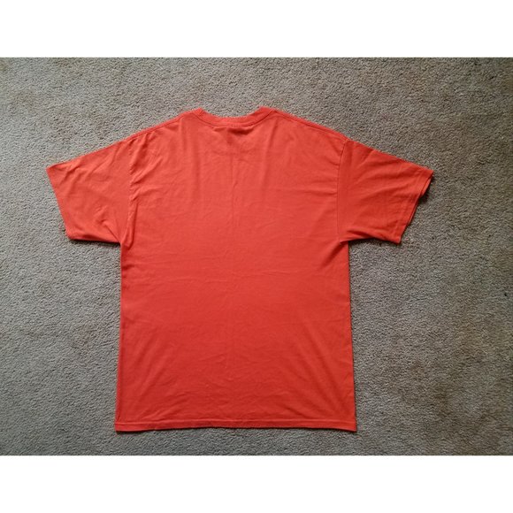 Hanes T Shirt Size Large - Picture 3 of 3